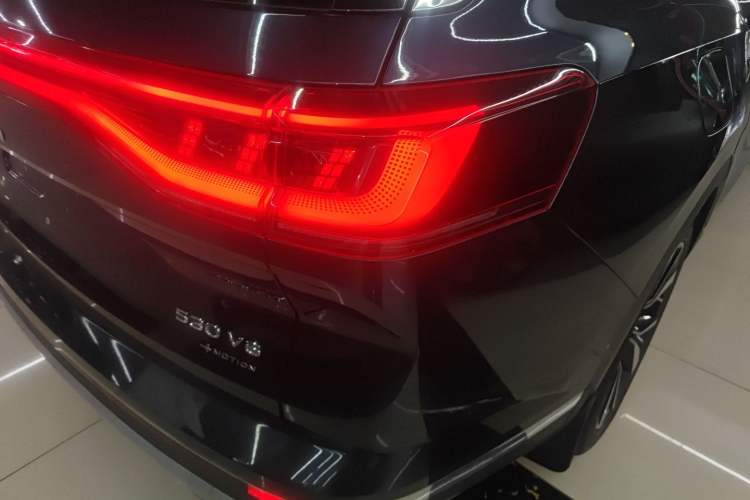 Used Volkswagen Talagon 2022 530TSI Four-Wheel Drive Flagship Shengjing Edition Pro 6-Seater Right Rear Taillight