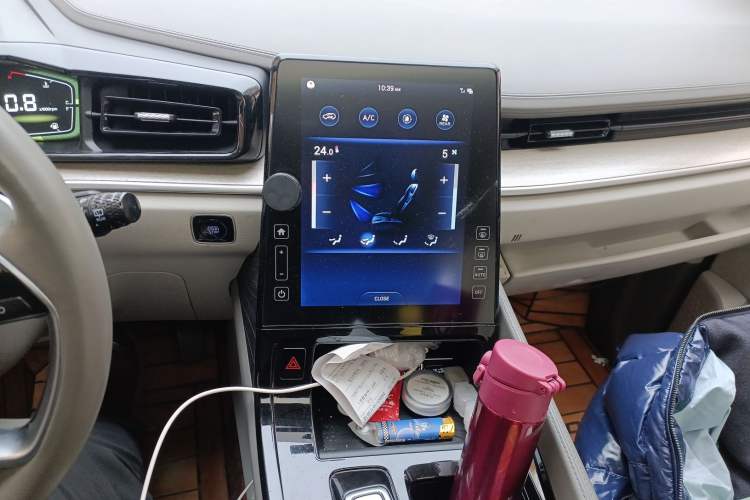 Used Hyundai Custo 2021 380TGDi Deluxe Edition DLX Audio And AC Panel