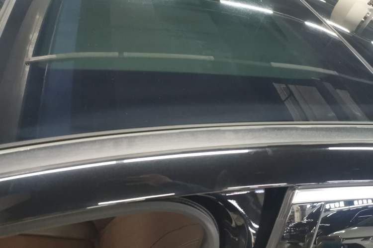 Used Mercedes-Benz E-Class 2018 Facelift E 300 L Luxury Edition
