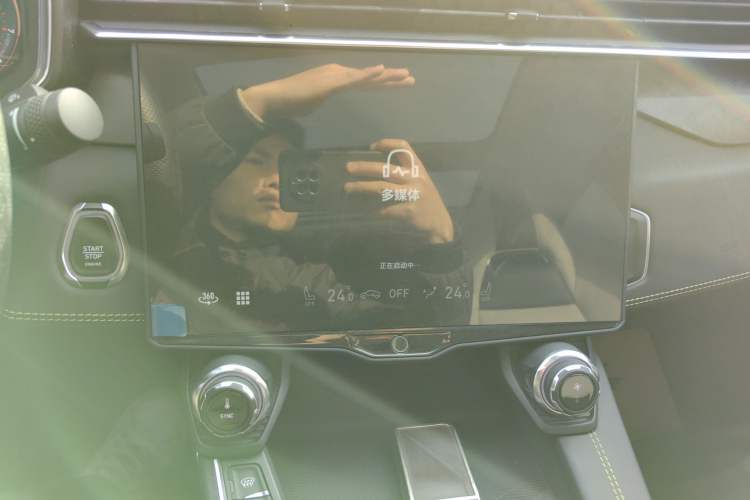 Used Lynk & Co 05 2020 2.0TD Two-Wheel Drive Shine Halo