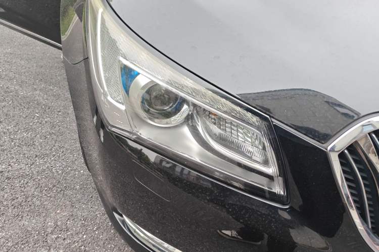 Used Buick LaCrosse 2014 2.0T SIDI Smart Luxury Flagship Edition Right Front Headlight