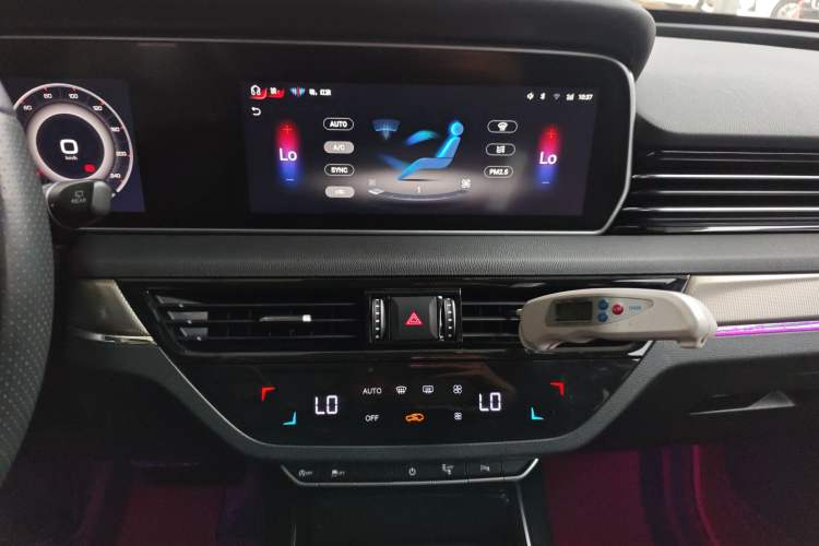 Used Hongqi HS5 2022 Facelifted Version 2.0T Smart Connect Flagship All-Wheel-Drive Edition
