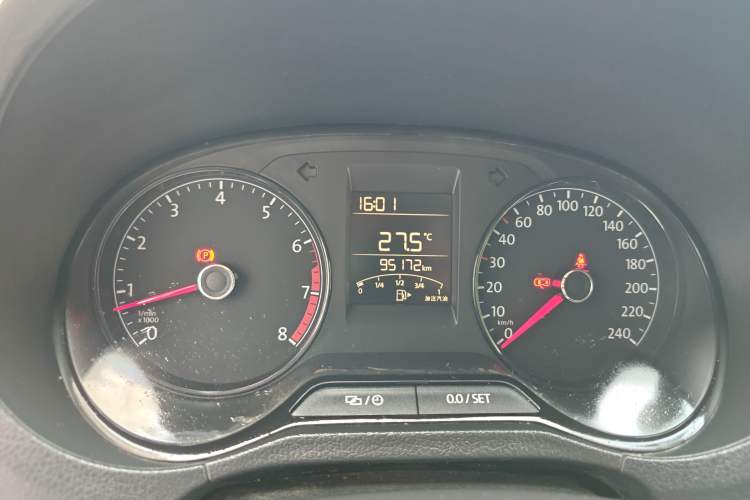 Used Volkswagen Polo 2016 1.4L Manual Fashion Model
