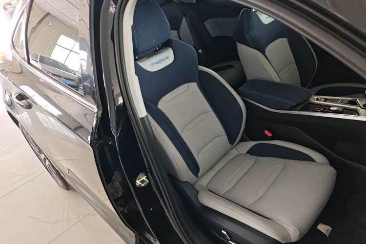 Used Geely Auto Preface 2023 2.0TD Prestige Version
