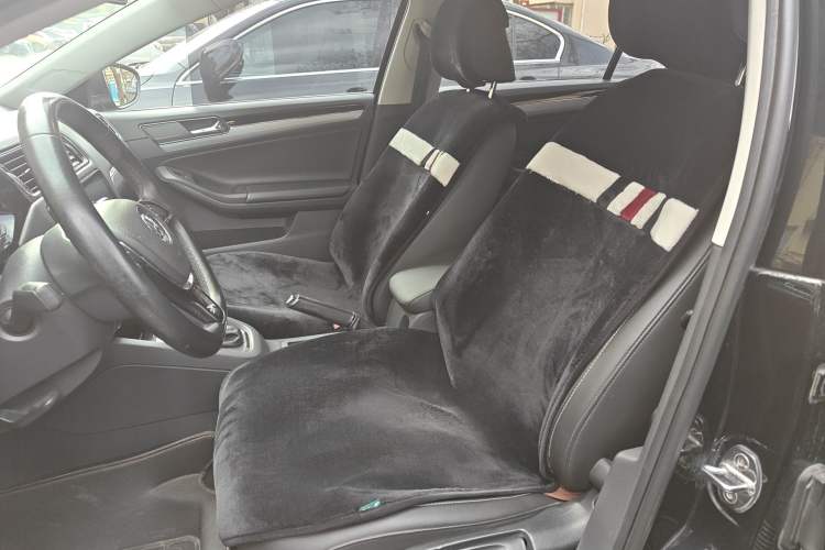 Used Volkswagen Sagitar 2018 280TSI DSG Comfort Model Left Front Seat