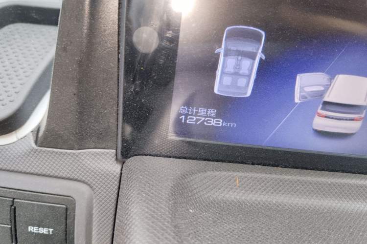 Used Wuling Hongguang MINIEV 2021 Macaron Premium Model – Lithium-NMC
