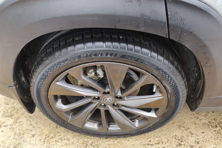 Used Changan UNI-T 2020 1.5T Prestige Version
