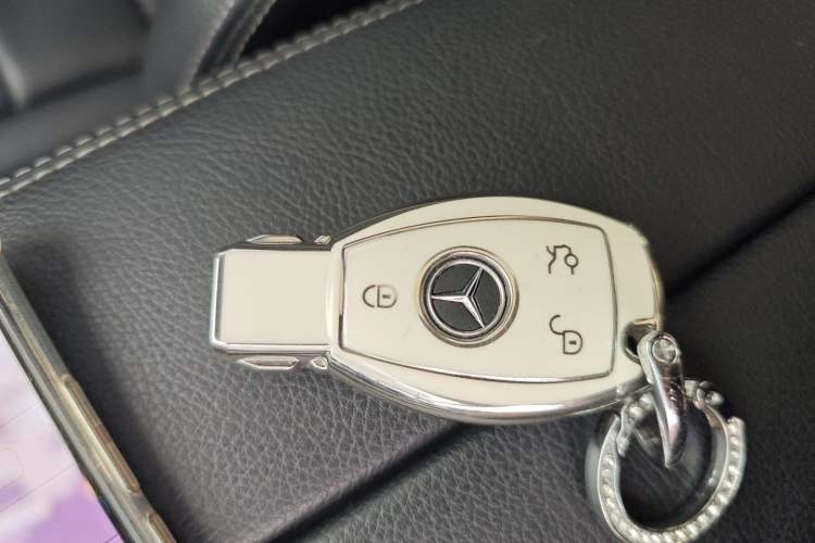 Used Mercedes-Benz C-Class 2017 C 200 L Sport Edition Interior 1