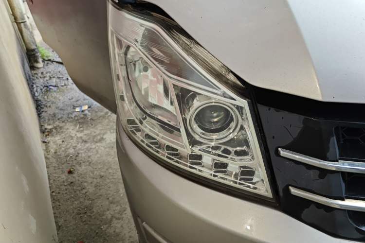 Used Kuayue V3 2016 1.2L Passenger Vehicle DK12-10