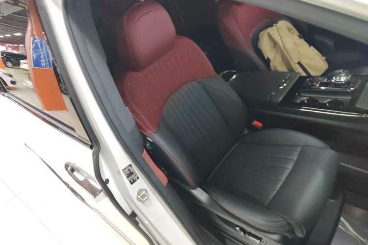 Used GAC Trumpchi M8 2023 Zongshi Series Dual-Motor Supreme Edition