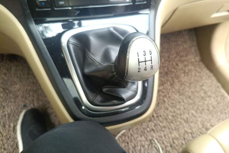 Used Haval H6 2011 2.0L Manual Two-Wheel-Drive Prestige Version