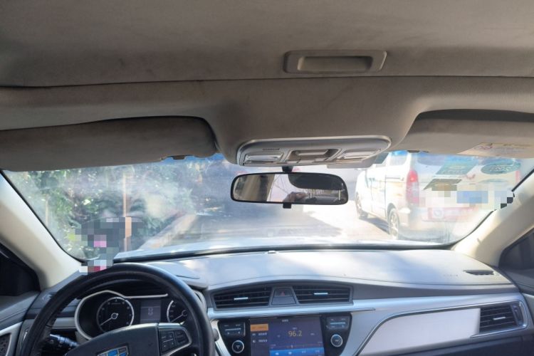 Used Geely Auto Emgrand GL 2017 1.8L Manual Elite Model
