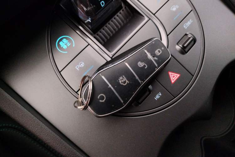 Used BYD Seal 06 New Energy 2025 DM-i Smart Drive 80KM Luxury Model