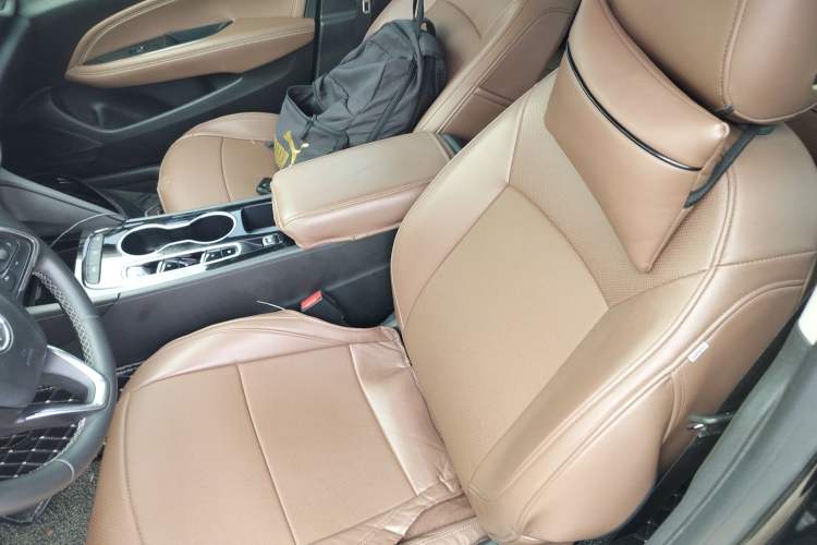 Used Buick Regal 2020 552T Luxury Version Left Front Seat