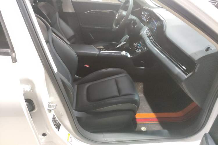 Used Bestune B70 2022 Third Generation 1.5T Automatic Premium Edition Right Front Seat