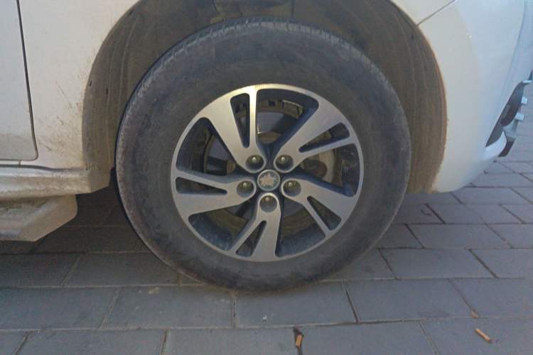 Used Venucia T70 2016 1.6L Manual Ruixing Edition