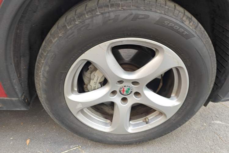 Used Alfa Romeo Stelvio 2017 2.0T 200HP Elite Edition
