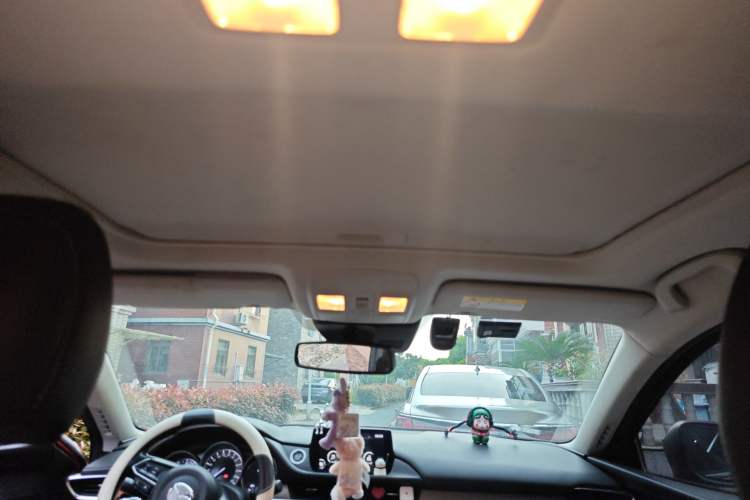 Used Mazda Atenza 2020 2.0L Blue Sky Luxury Edition Headliner