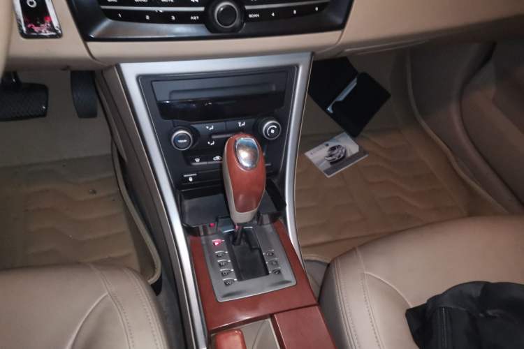 Used Roewe 550 2012 550 1.8L Automatic Value Edition
