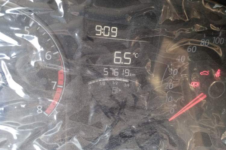 Used Volkswagen Polo 2016 1.4L Manual Fashion Model
