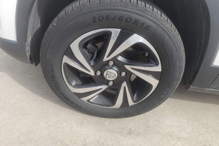 Used Baojun 510 2017 1.5L manual Comfort trim