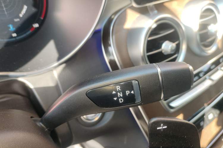 Used Mercedes-Benz GLC 2020 GLC 300 L 4MATIC Dynamic Edition
