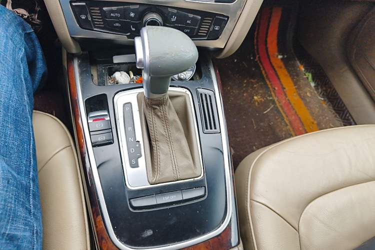 Used Audi A4L 2009 2.0 TFSI Comfort Model
