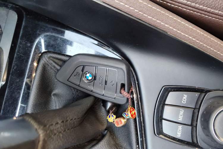 Used BMW X1 2018 sDrive18Li Luxury Model
