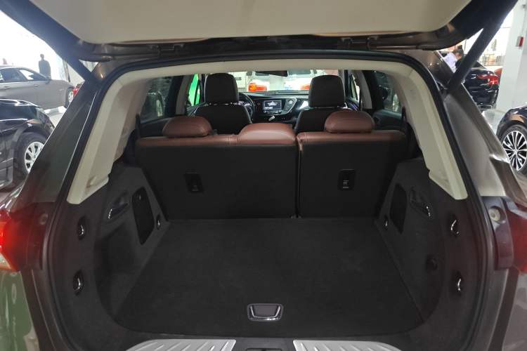 Used Buick Envision 2018 28T Four-Wheel Drive Elite Version Trunk