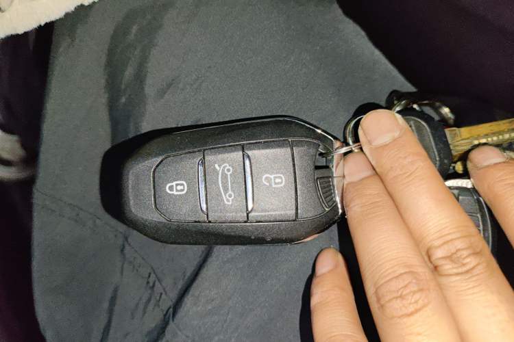 Used Peugeot 2008 2022 230THP THE ONE Vehicle Key