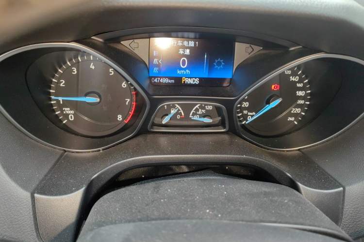 Used Ford Focus 2017 Sedan EcoBoost 180 Automatic Flagship Model Instrument Cluster