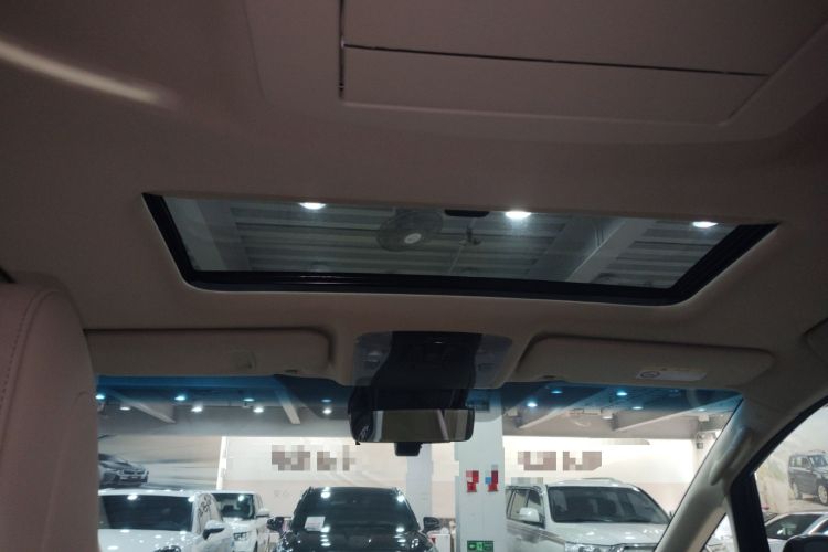 Used Toyota Vellfire 2020 Dual-Engine 2.5L HV Prestige Edition
