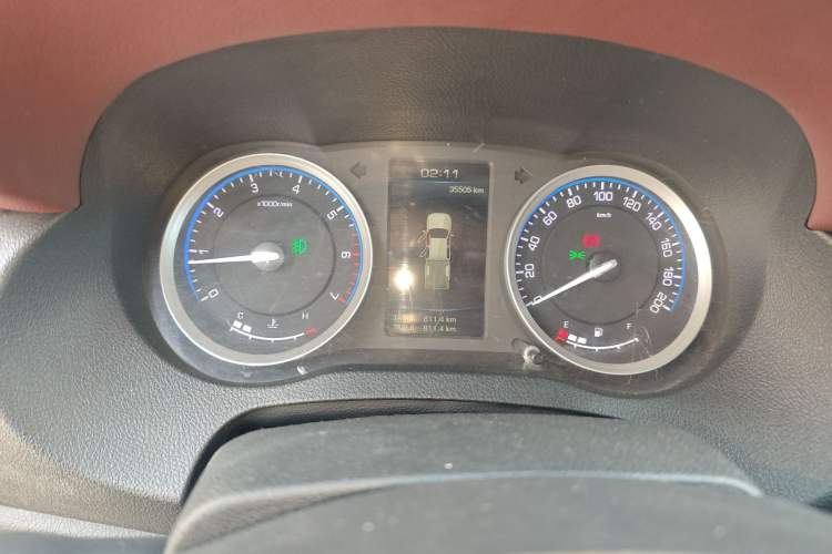 Used Huanghai Xiao Niu 2021 2.4L N1 Manual Gasoline Two-Wheel Drive Chuanfu Type Extended Flat-Bottom Cargo Bed 4K22
