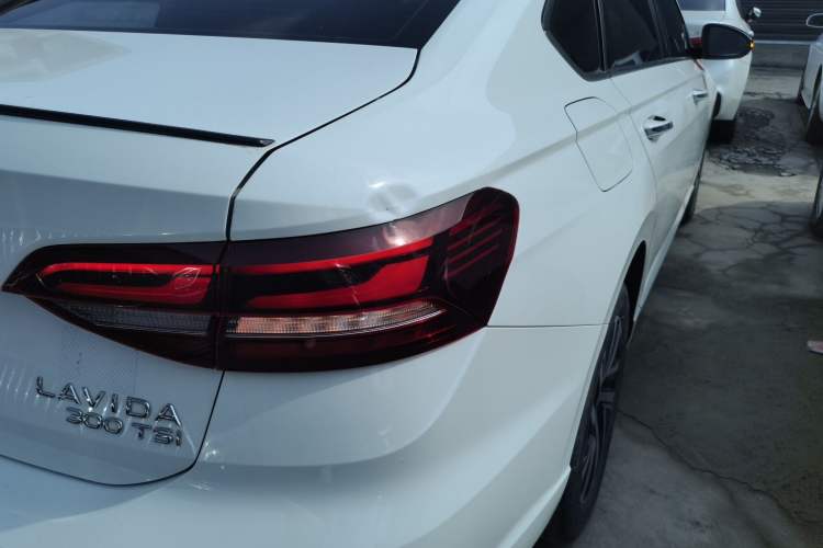 Used Volkswagen Lavida 2024 300TSI DSG Starry Sky Leading Edition
