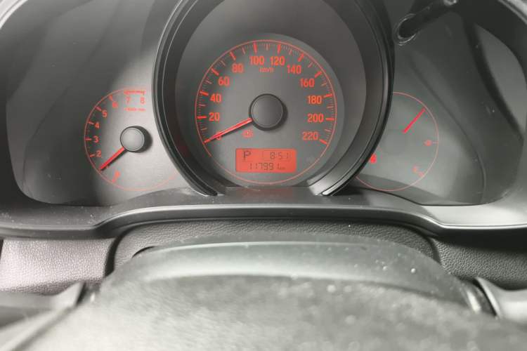 Used Honda Fit 2016 1.5L LX CVT Comfort Model
