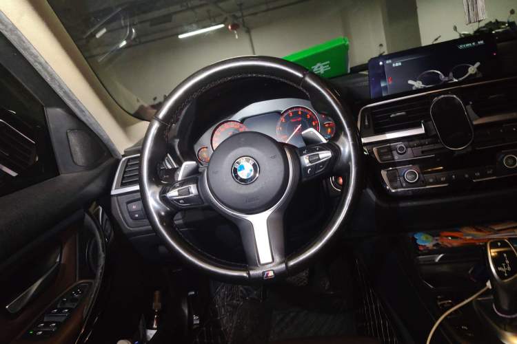 Used BMW 3 Series 2018 320Li Leading Model M Sport Package
