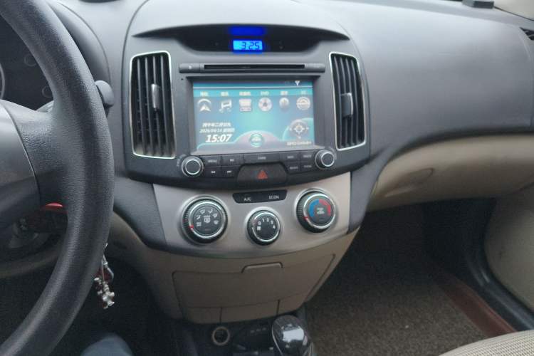 Used Hyundai Celesta 2011 1.6L Automatic Comfort Edition
