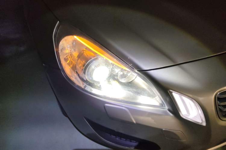 Used Volvo S60 2012 1.6T DRIVe ZhiShang Edition
