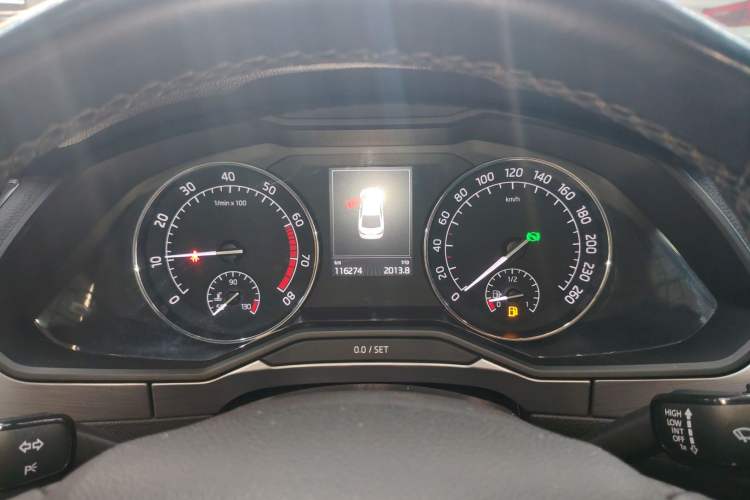 Used Skoda Superb 2016 TSI330 DSG Innovation Edition
