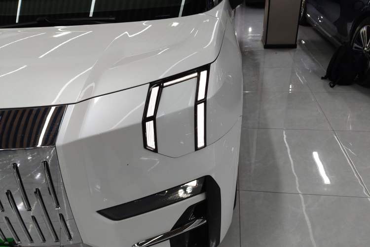 Used Zeekr 009 2022 WE Edition Left Front Headlight