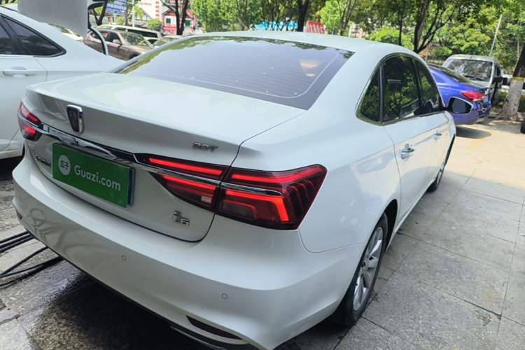 Used Roewe i6 2018 20T Manual Luxury Edition
