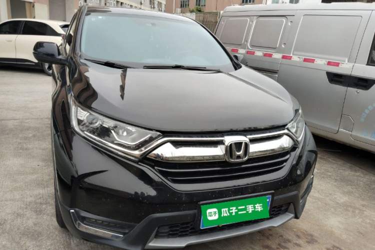 Used Honda CR-V 2017 240TURBO CVT Front-Wheel Drive Fashion Edition