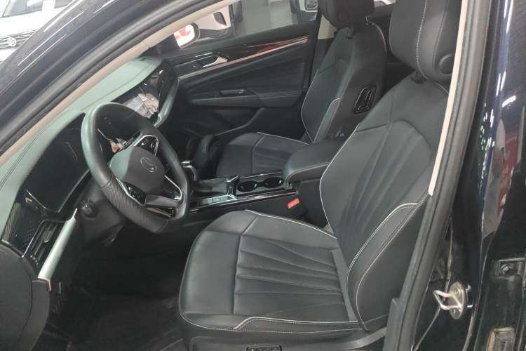 Used Volkswagen Passat 2024 330TSI Elite Edition Left Front Seat