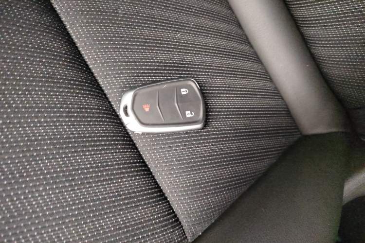 Used Cadillac XT4 2021 28T Two-Wheel Drive Tech Edition