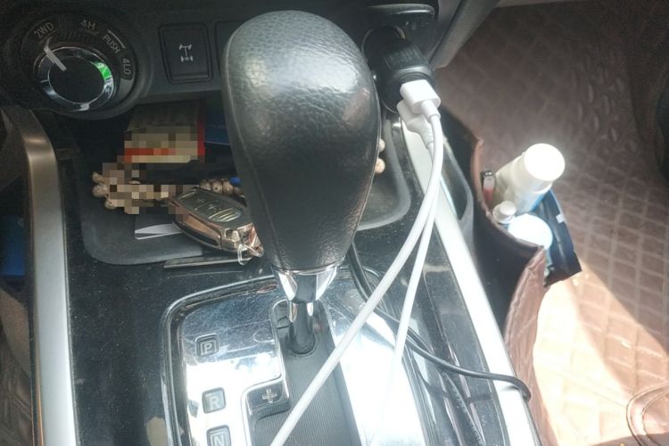 Used Nissan Terra 2020 2.5L XL Upper 4WD Automatic Four-Wheel Drive Luxury Edition Gear Lever