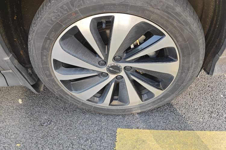 Used BYD Song PLUS New Energy 2023 Champion Edition DM-i 150KM Flagship PLUS 5G