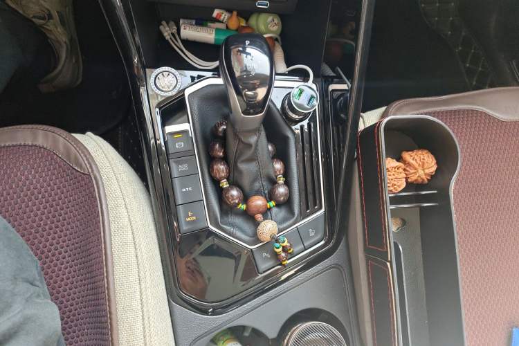 Used Volkswagen Tayron GTE Plug-in Hybrid 2022 1.4T Luxury Edition Gear Lever