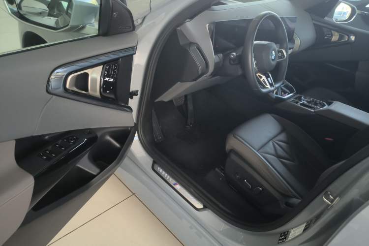 Used BMW X3 2025 xDrive30L Luxury Edition M Sport Package