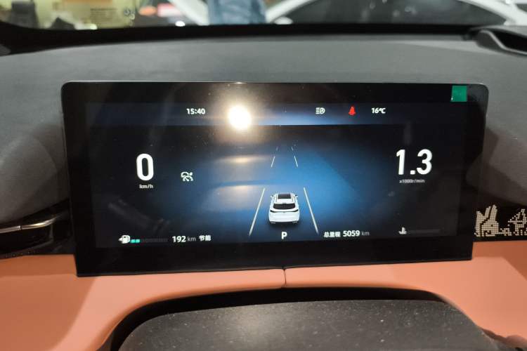 Used Changan UNI-Z 2025 1.5T Premium Edition