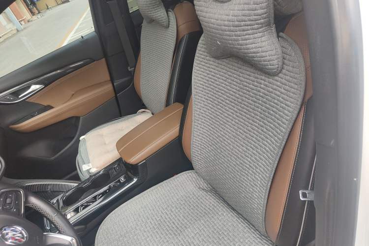 Used Buick Envision 2020 Encore GX S 652T Two-Wheel-Drive Limited-Edition S Sport Version